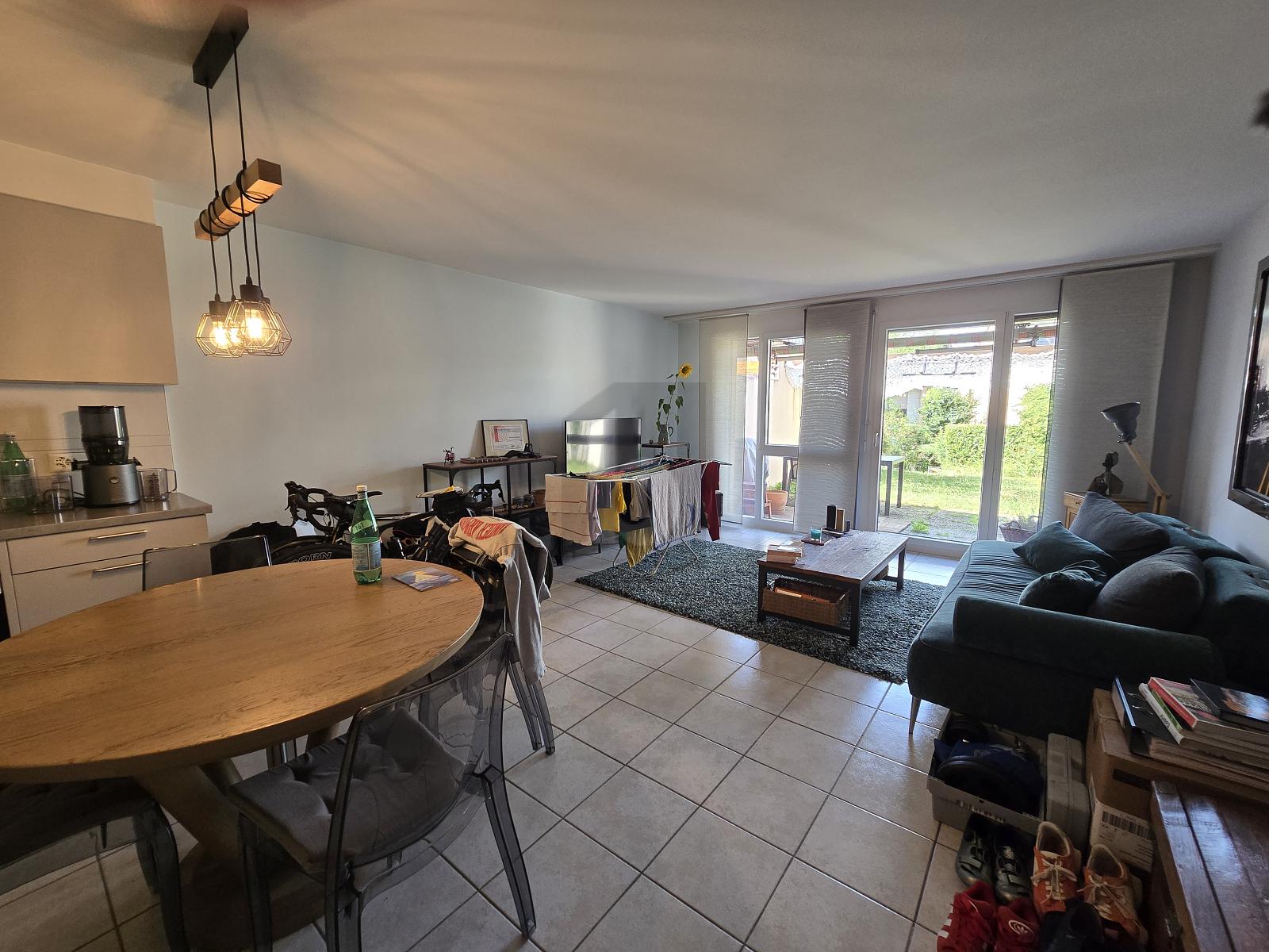 DUPLEX SPACIEUX AVEC JARDIN - 2