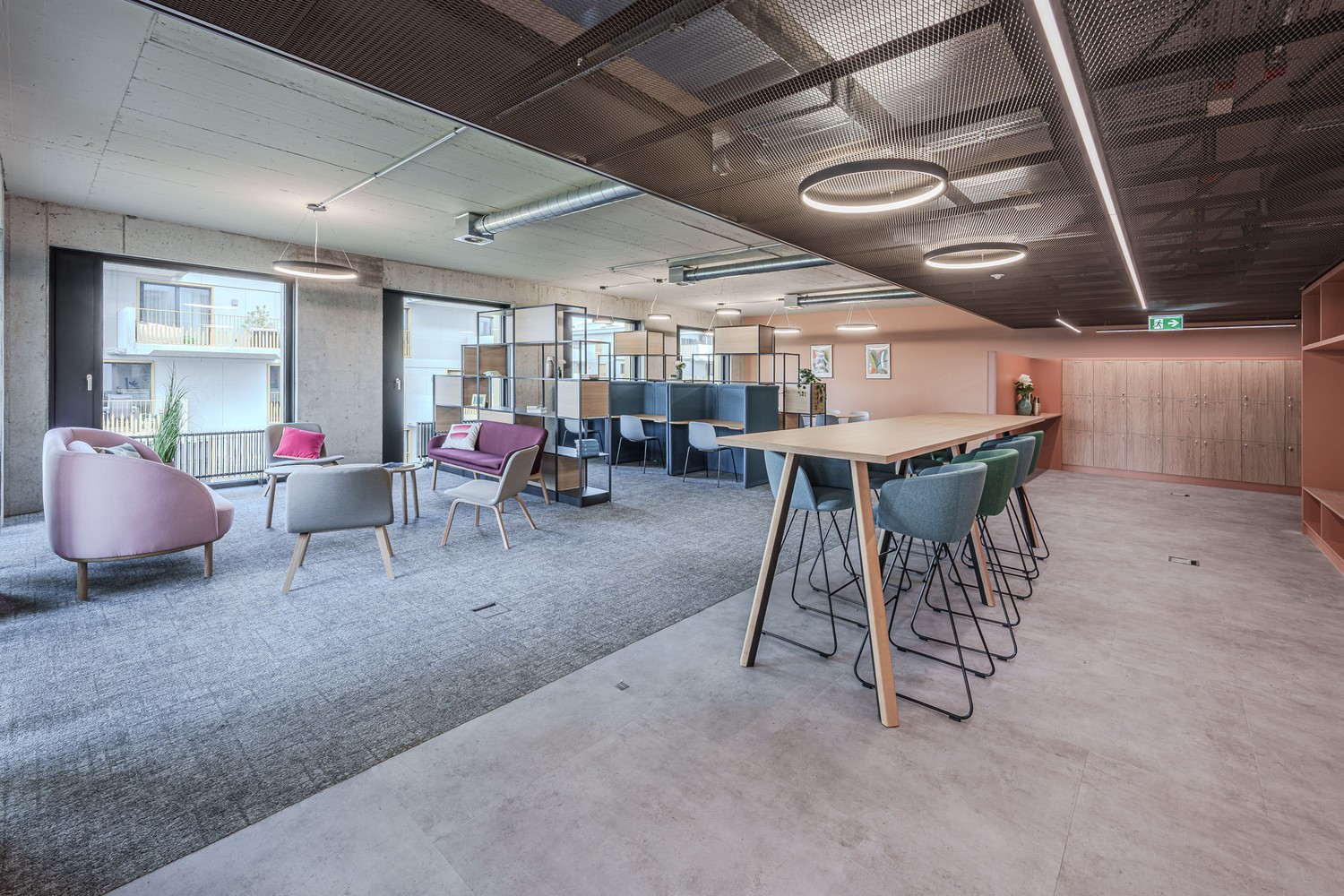 Ihr Büro. Ihre Möglichkeiten. Ihre Zukunft. - Arbeiten im COSMOS - 2