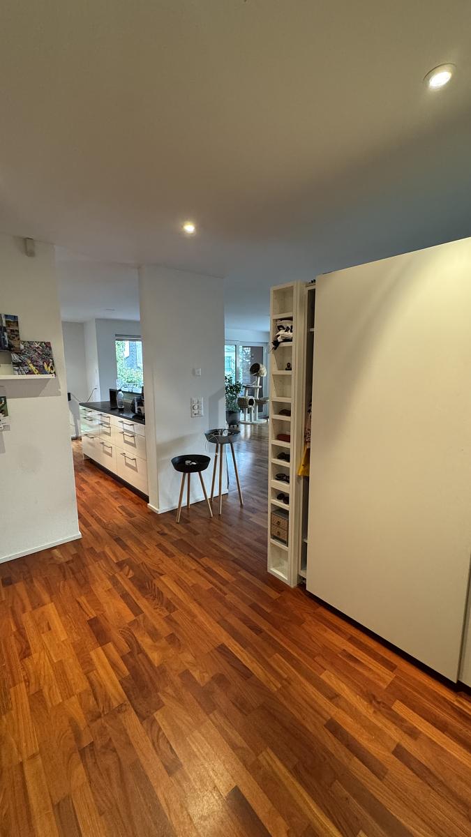 WOHNEN IM GRÜNEN - RUHIG UND FAMILIENFREUNDLICH - 2