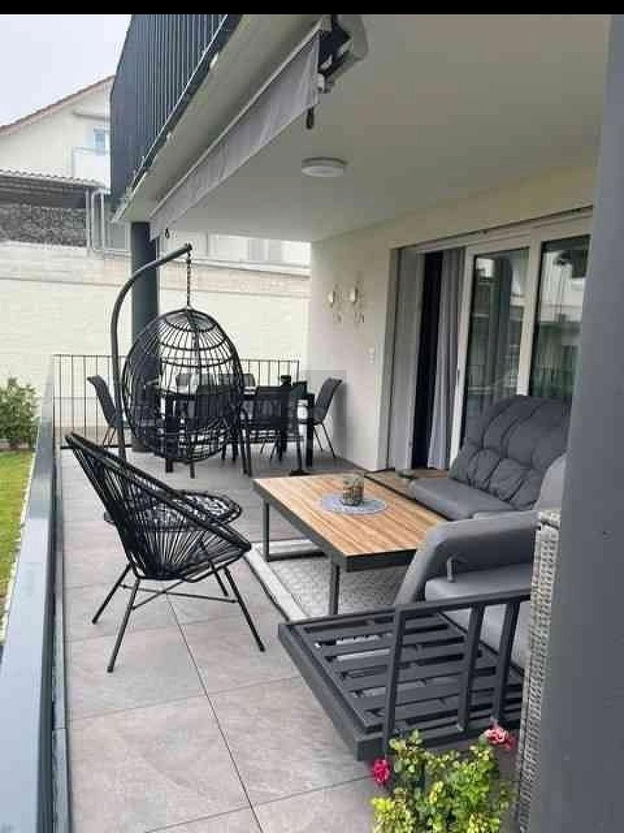 MODERN MIT GROSSEM BALKON - 0