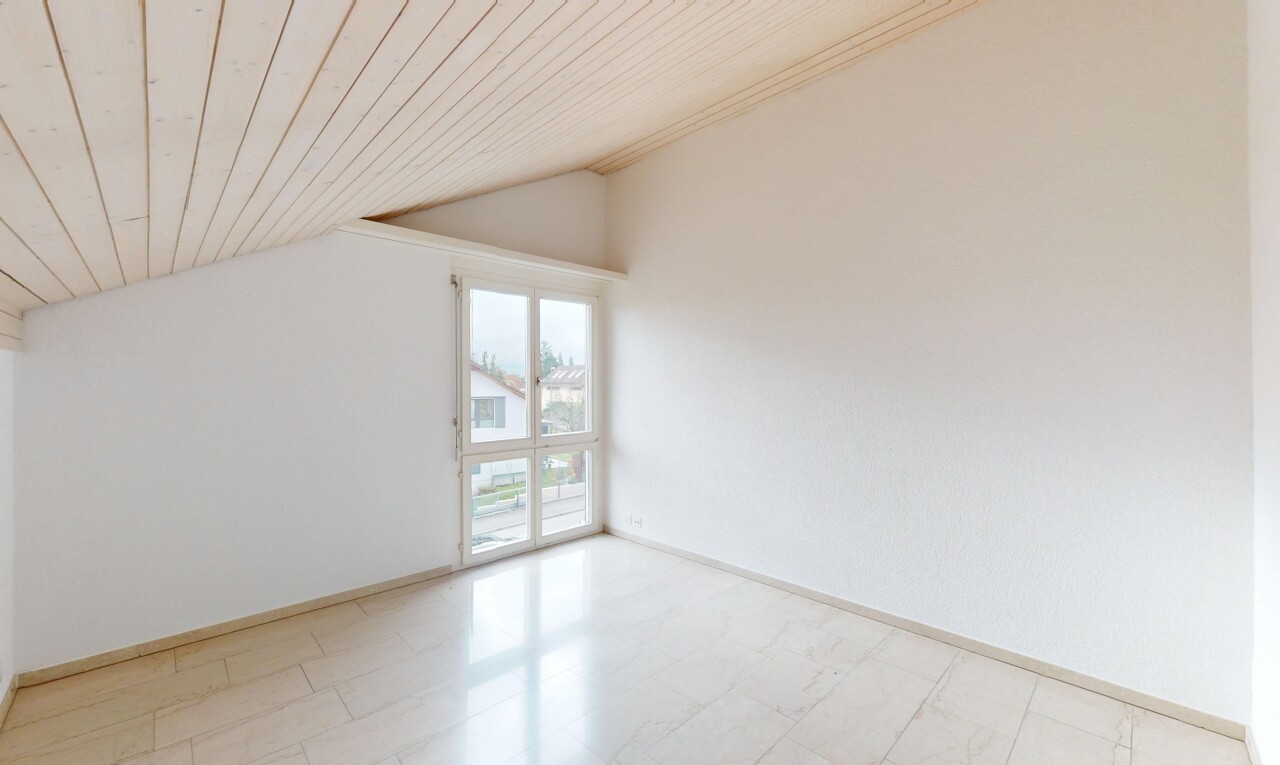 3.5-Z'-Maisonettewohnung mit Hobbyraum und zwei Autoeinstellplätzen - 9
