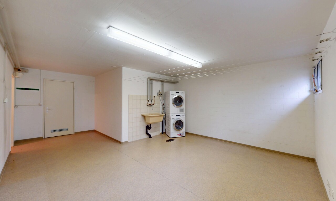 3.5-Z'-Maisonettewohnung mit Hobbyraum und zwei Autoeinstellplätzen - 10