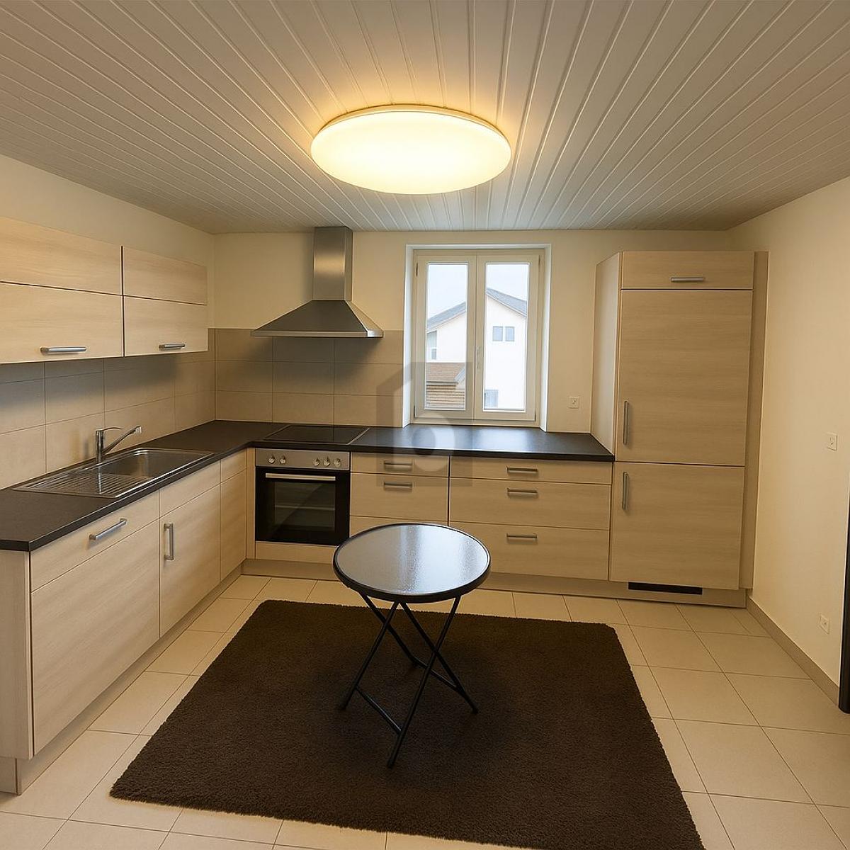 IMMEUBLE À RENDEMENT GÉNÉREUX - 3