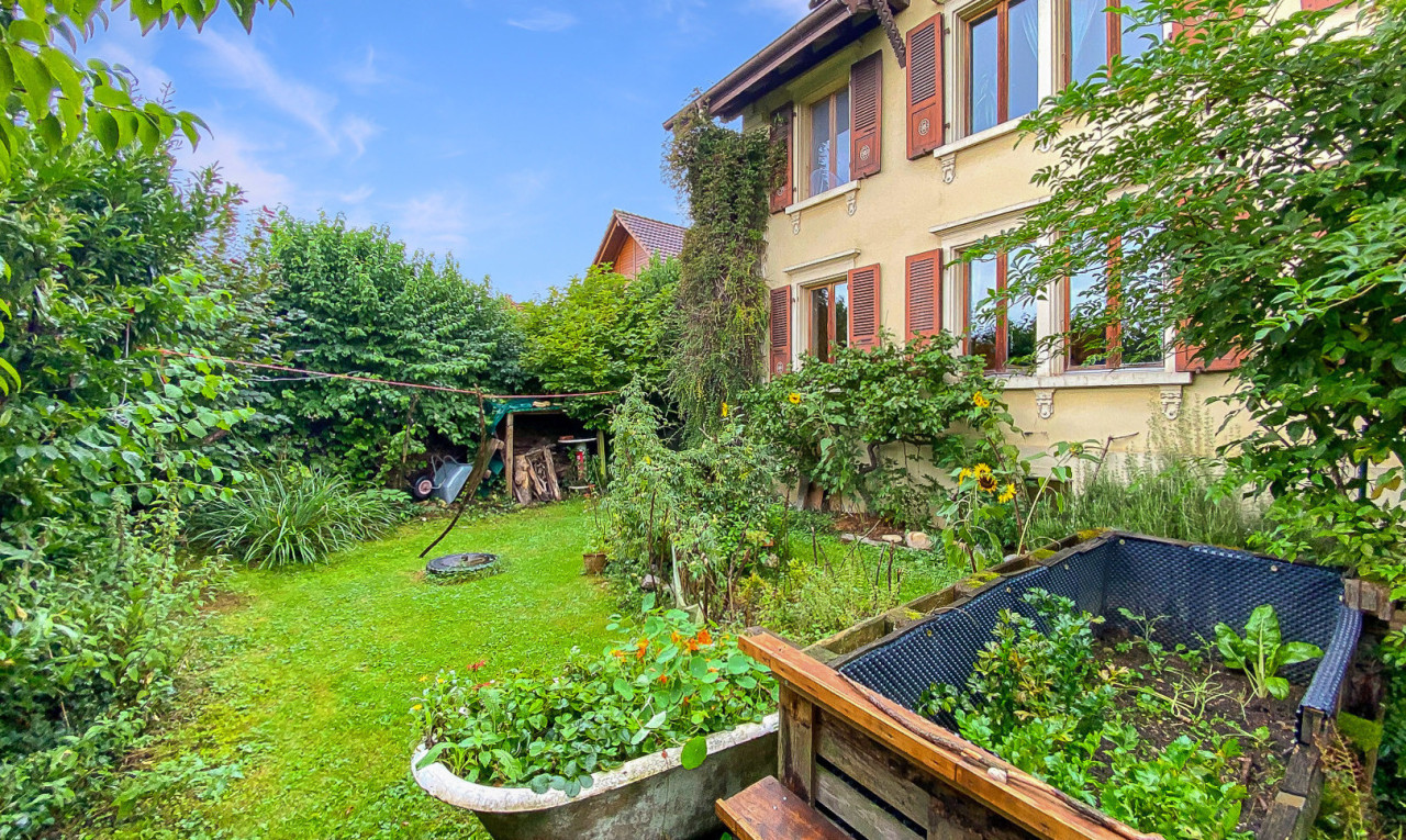 Grosszügiges 10-Zimmer Mehrgenerationenhaus in Safern! - 1