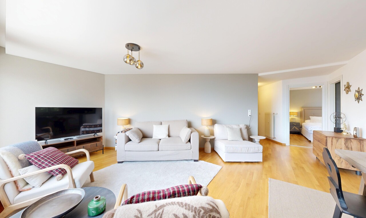 Stunning 2.5-room apartment in Crans-Montana - 1