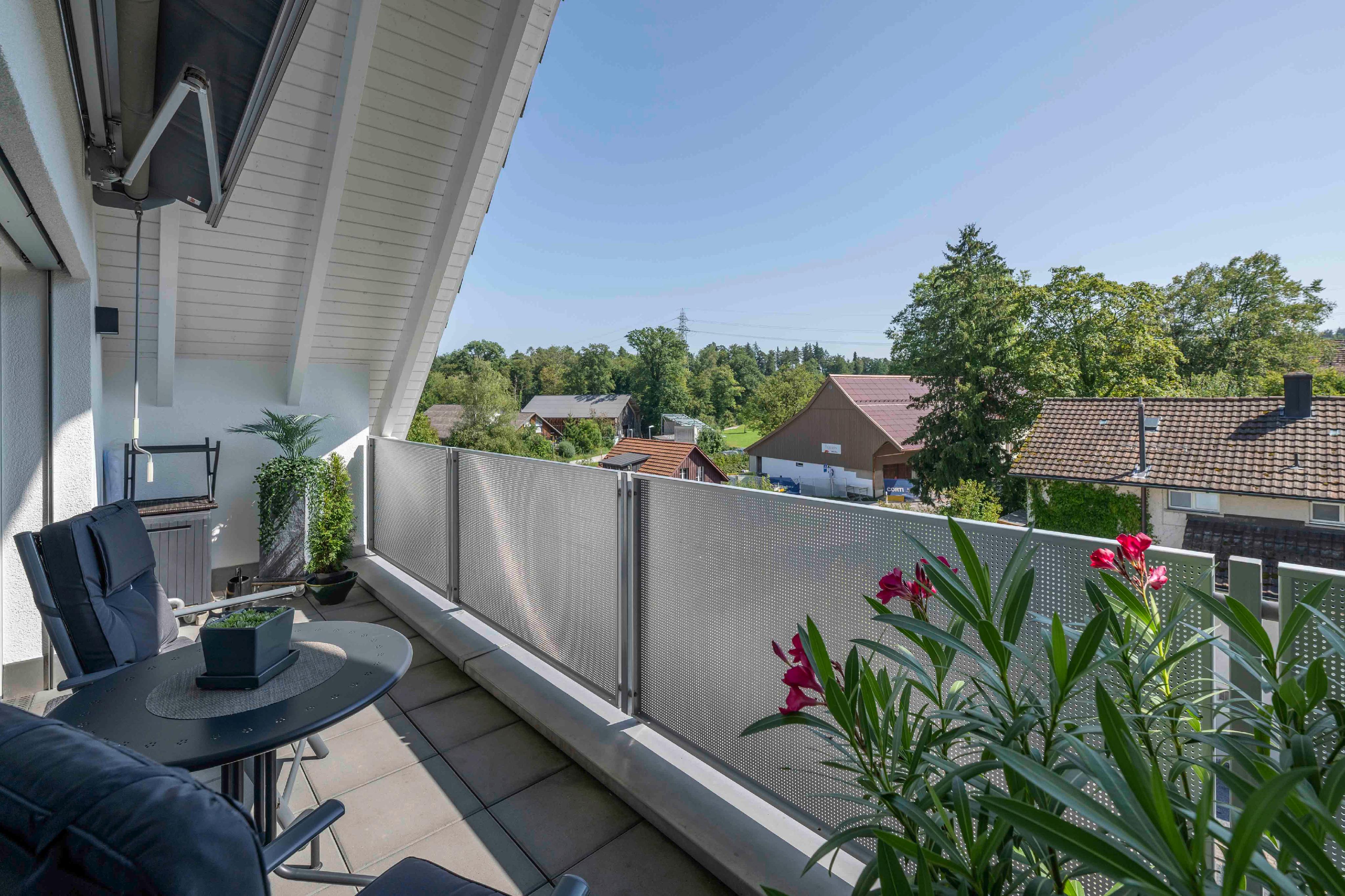 Dachmaisonette mit Charakter an zentraler Lage - 0