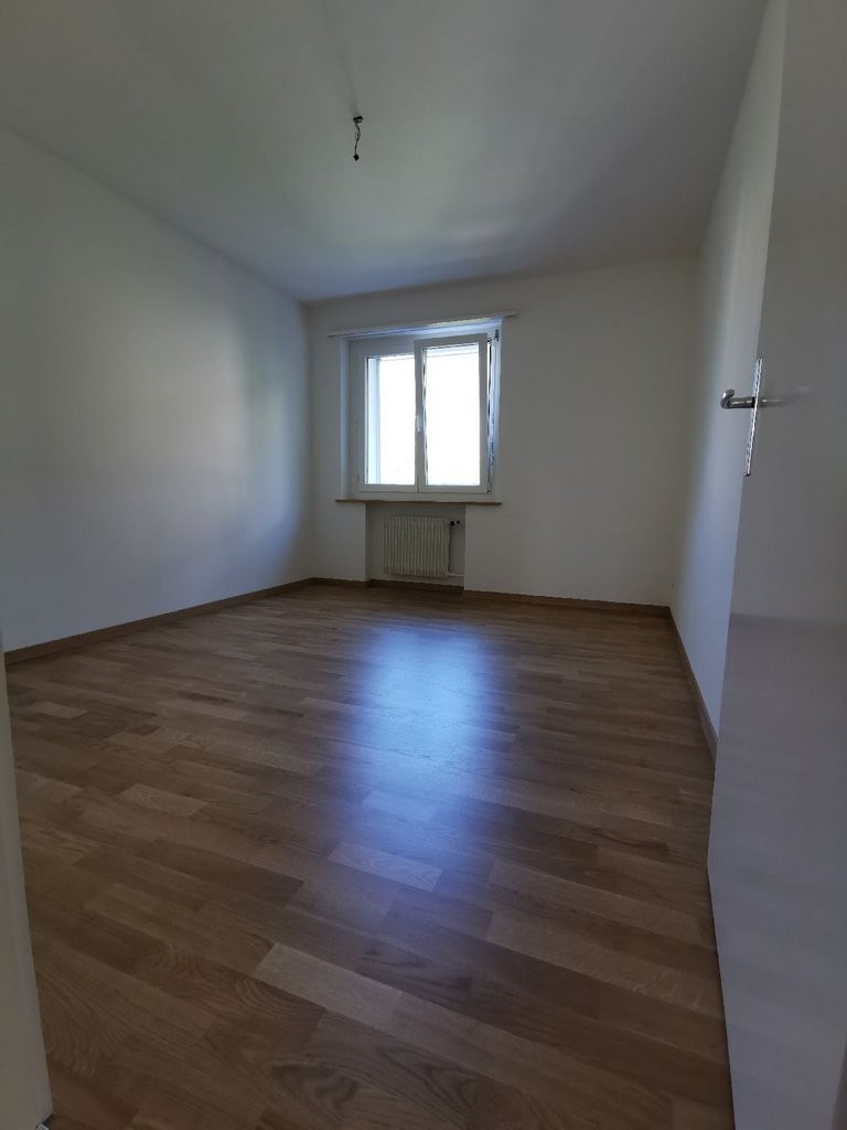 3.5 Zimmer-Wohnung im Zentrum von Chur zu vermieten! - 5