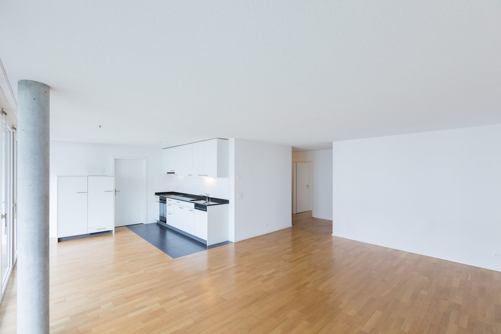 Wunderschöne 4.5-Zimmerwohnung zu vermieten - 0