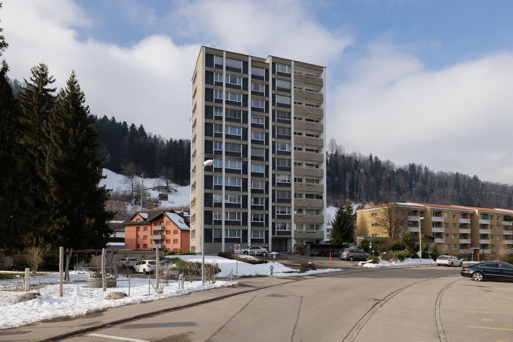 Wettergeschützt &amp; sicher , Einstellplatz zu vermieten - 0
