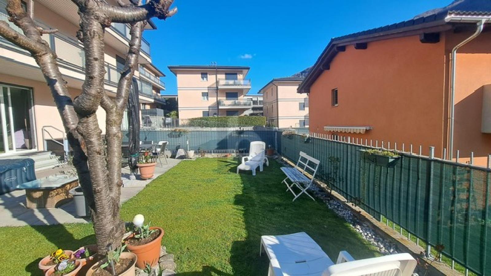 CON GIARDINO INTORNO - 1