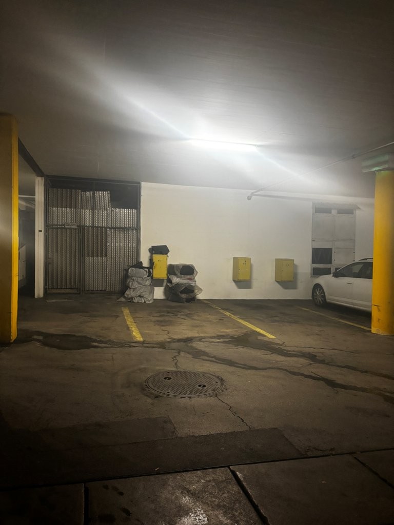 Auto-Einstellplatz in Chur zu vermieten! - 1