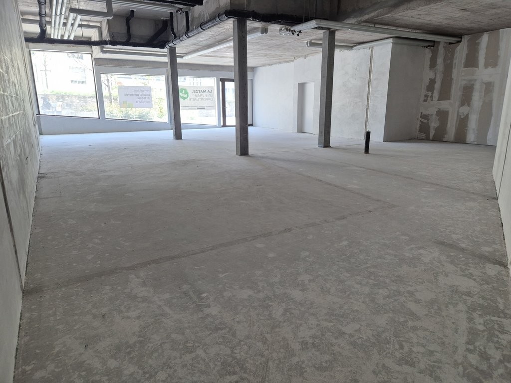 Dépôt de plein pied - Facilité d'accès - 2