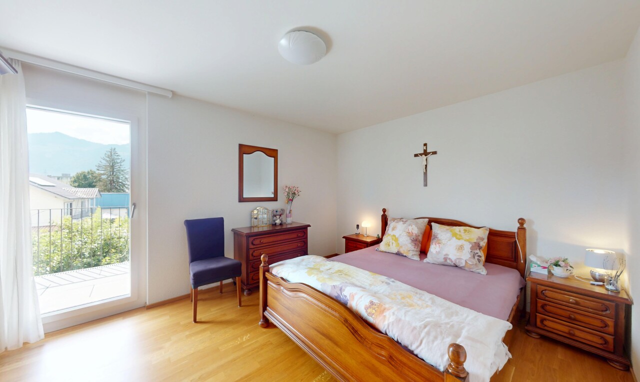 Lichtdurchflutete 4.5-Zimmer-Wohnung mit grosszügigem Balkon in Tuggen - 9