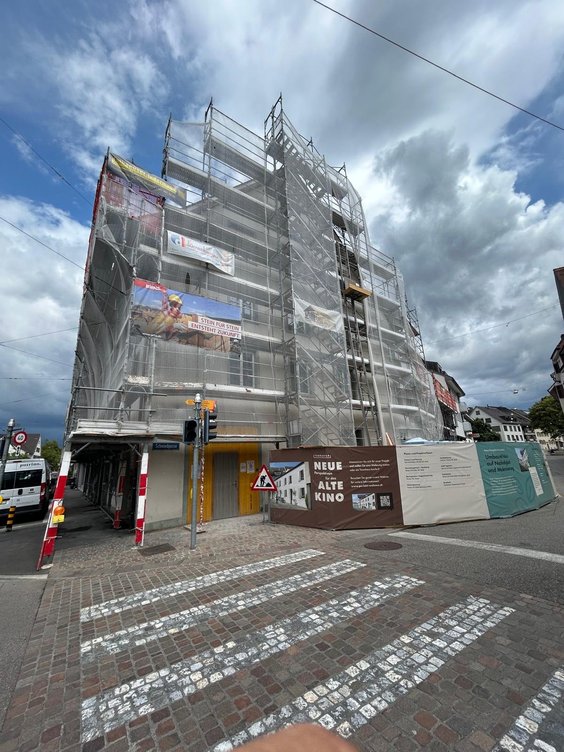 Top Gelegenheit im Zentrum von Riehen  Erstvermietung nach Kernsanierung - 1