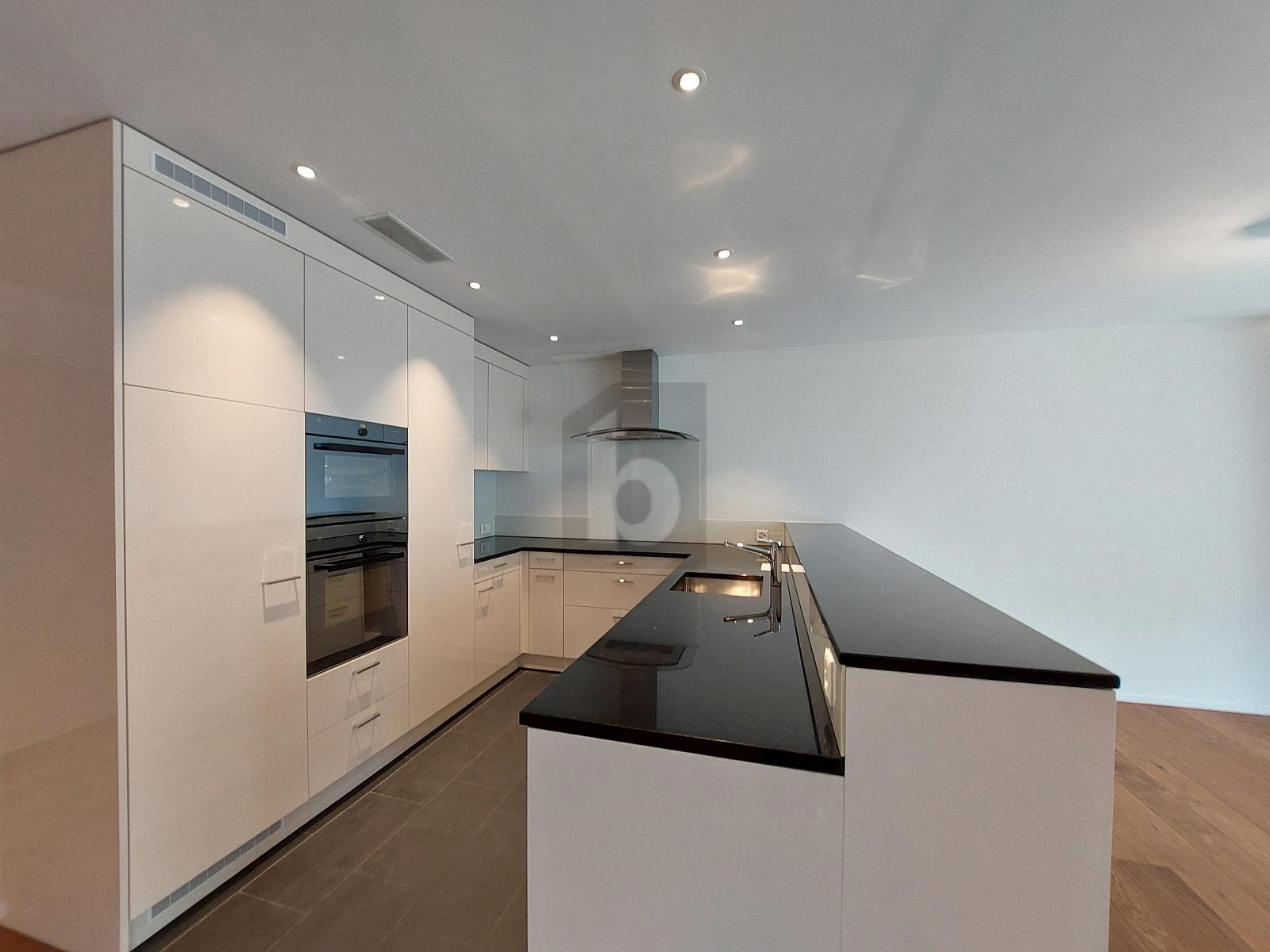 FAMILIENFREUNDLICH MIT GROSSER TERRASSE - 2