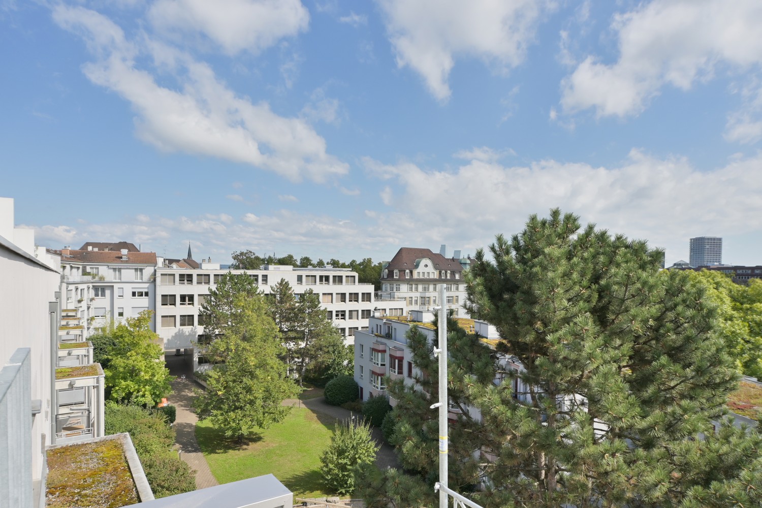 1 Monat GRATIS - Erstvermietung nach Teilsanierung - Ihre neue Wohnung im Herzen von Basel - 0