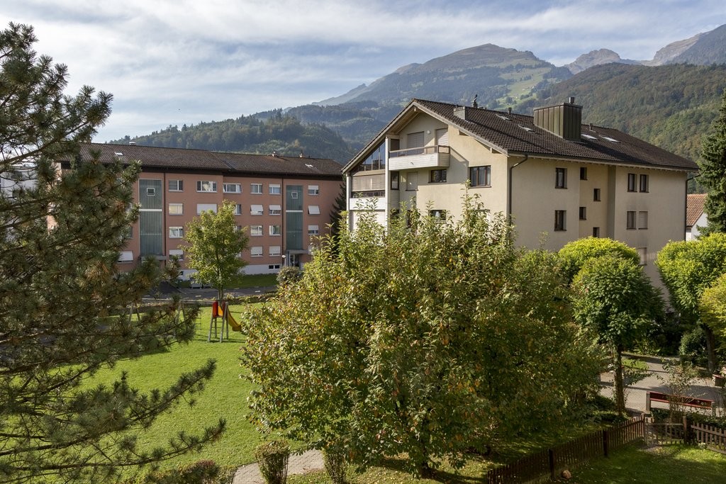 Gemütliche Wohnung mit guten Anschlussmöglichkeiten - 0