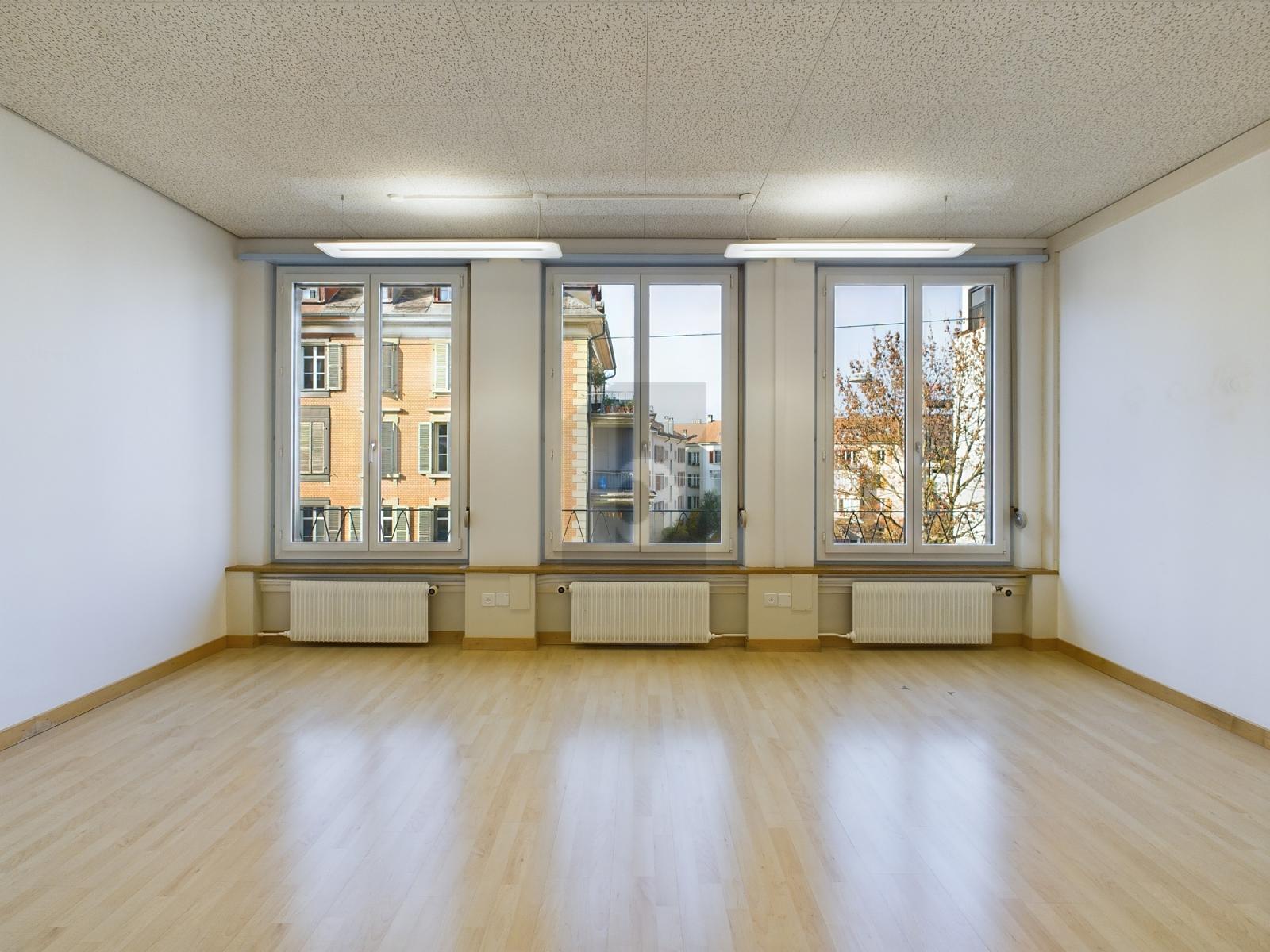 MODERN UND FLEXIBEL AN TOP LAGE - 1