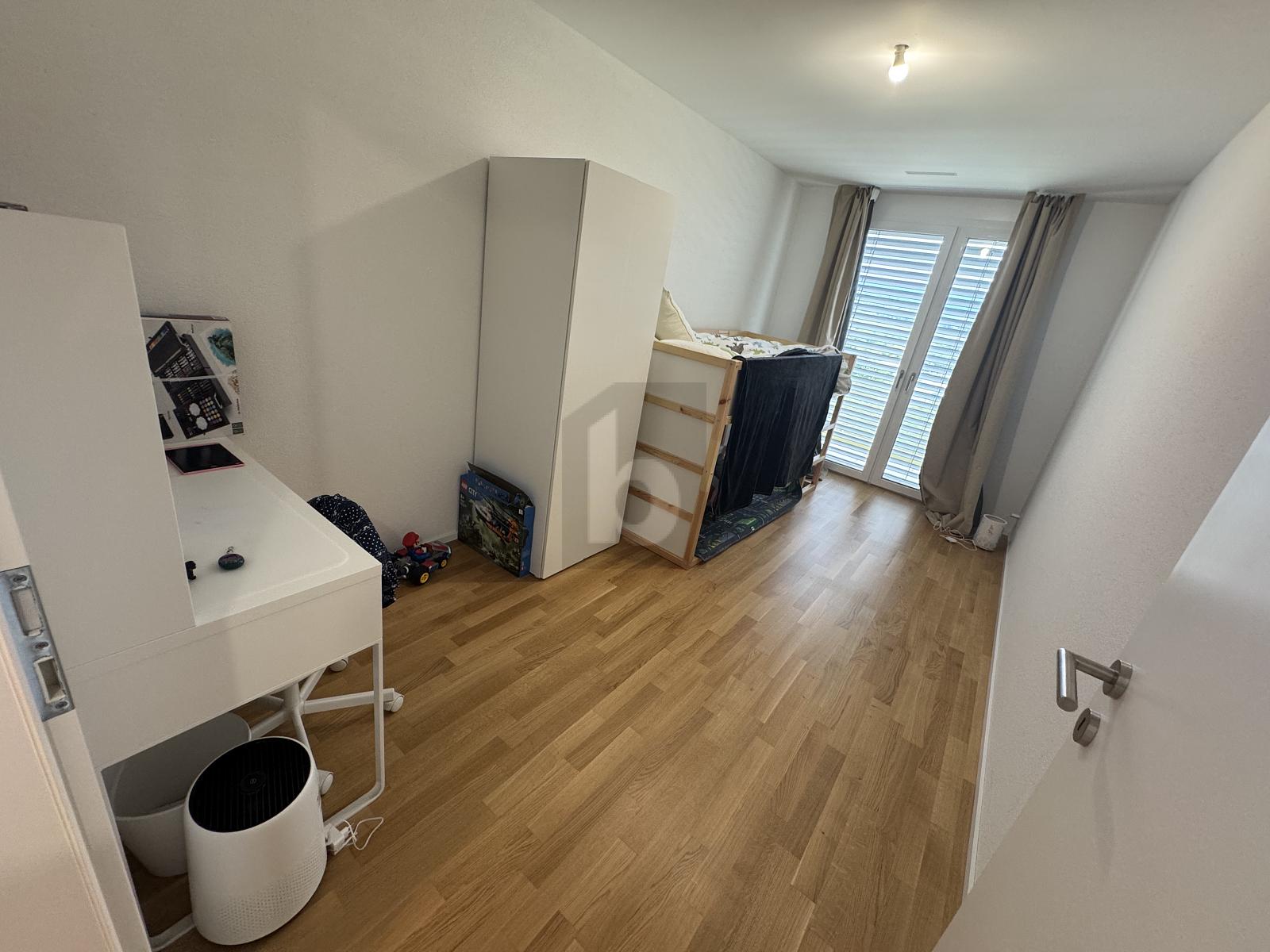 APPARTEMENT MODERNE 4 PIÈCES - 4