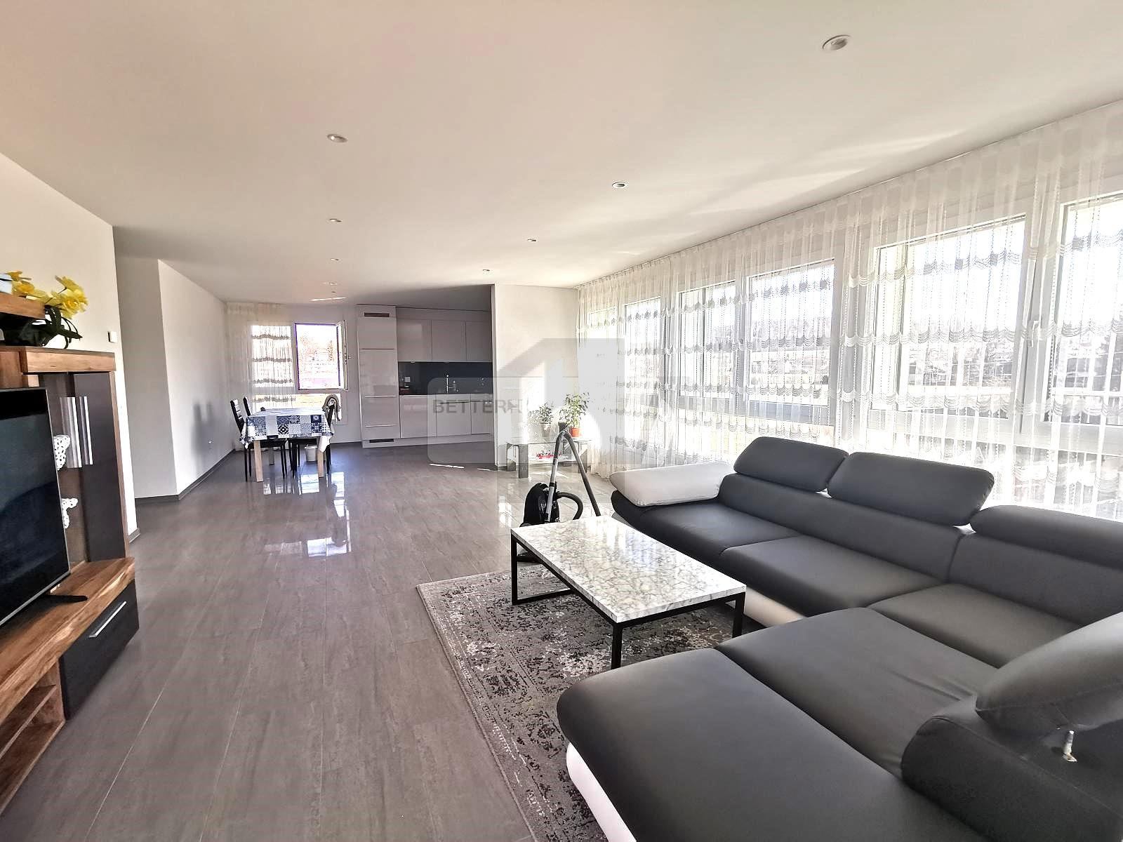 MODERN AN RUHIGER LAGE - 0