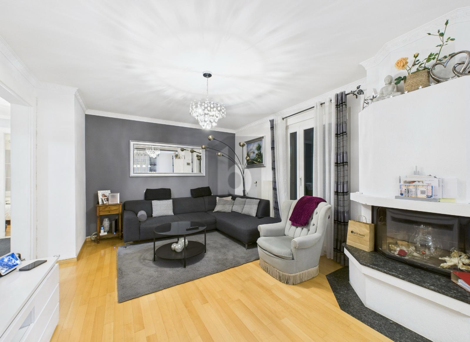PRIX EXCEPTIONNEL ! VILLA AVEC JARDIN CÔTÉ LAC - 2