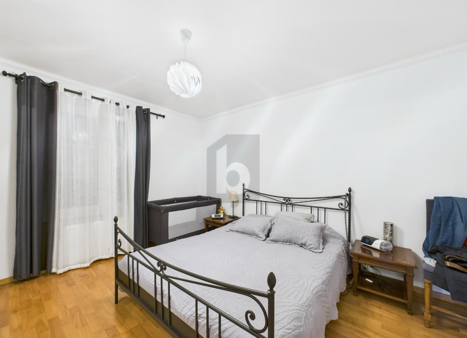 PRIX EXCEPTIONNEL ! VILLA AVEC JARDIN CÔTÉ LAC - 3
