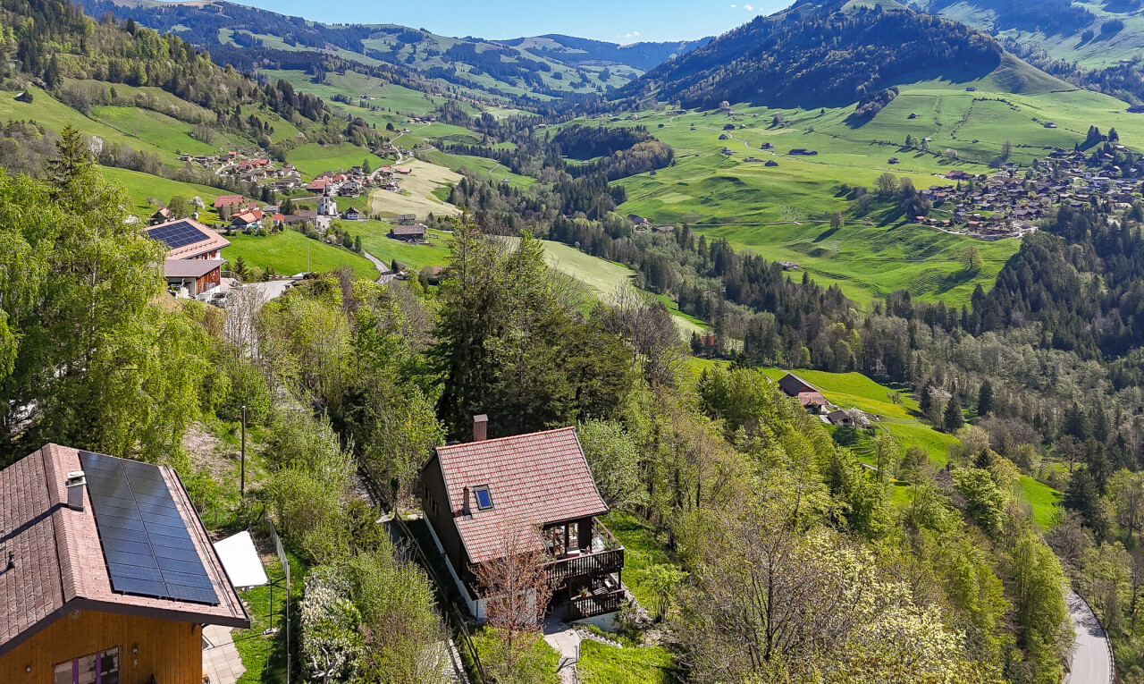 Spektakulärer Ausblick in einzigartiger, geschützter Umgebung - 0