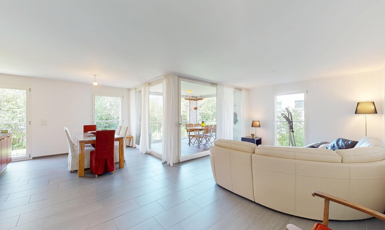 Charmante 3.5 Zi-Wohnung mit Balkon im super Zustand - 4