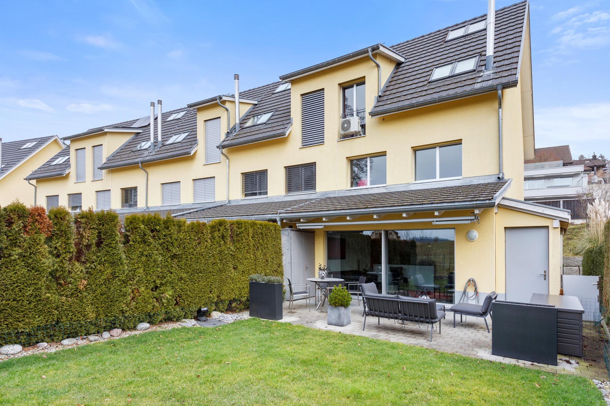 Living & working combined in style: a 5.5-corner house in a class of its own - 4