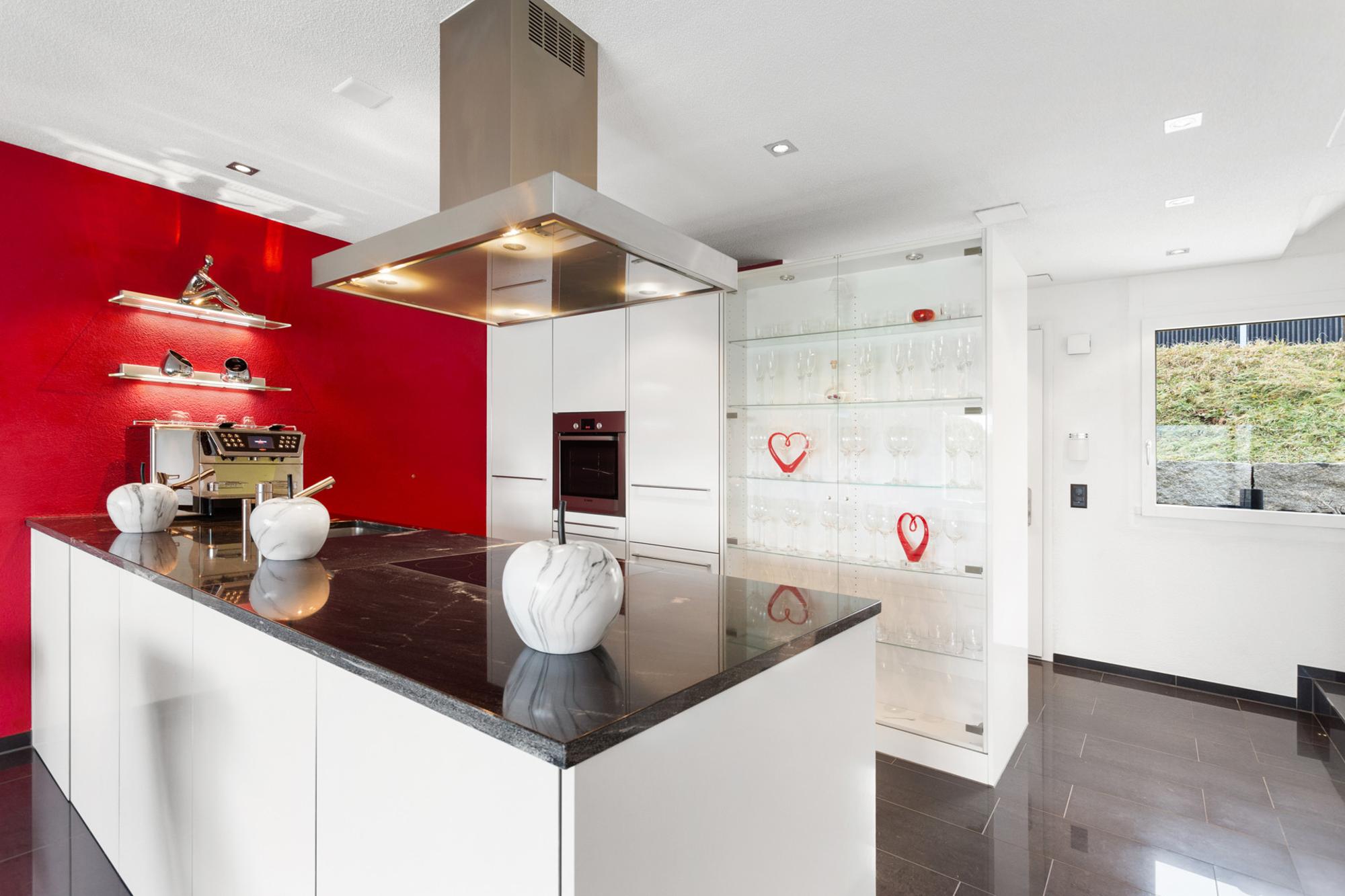 Living & working combined in style: a 5.5-corner house in a class of its own - 1