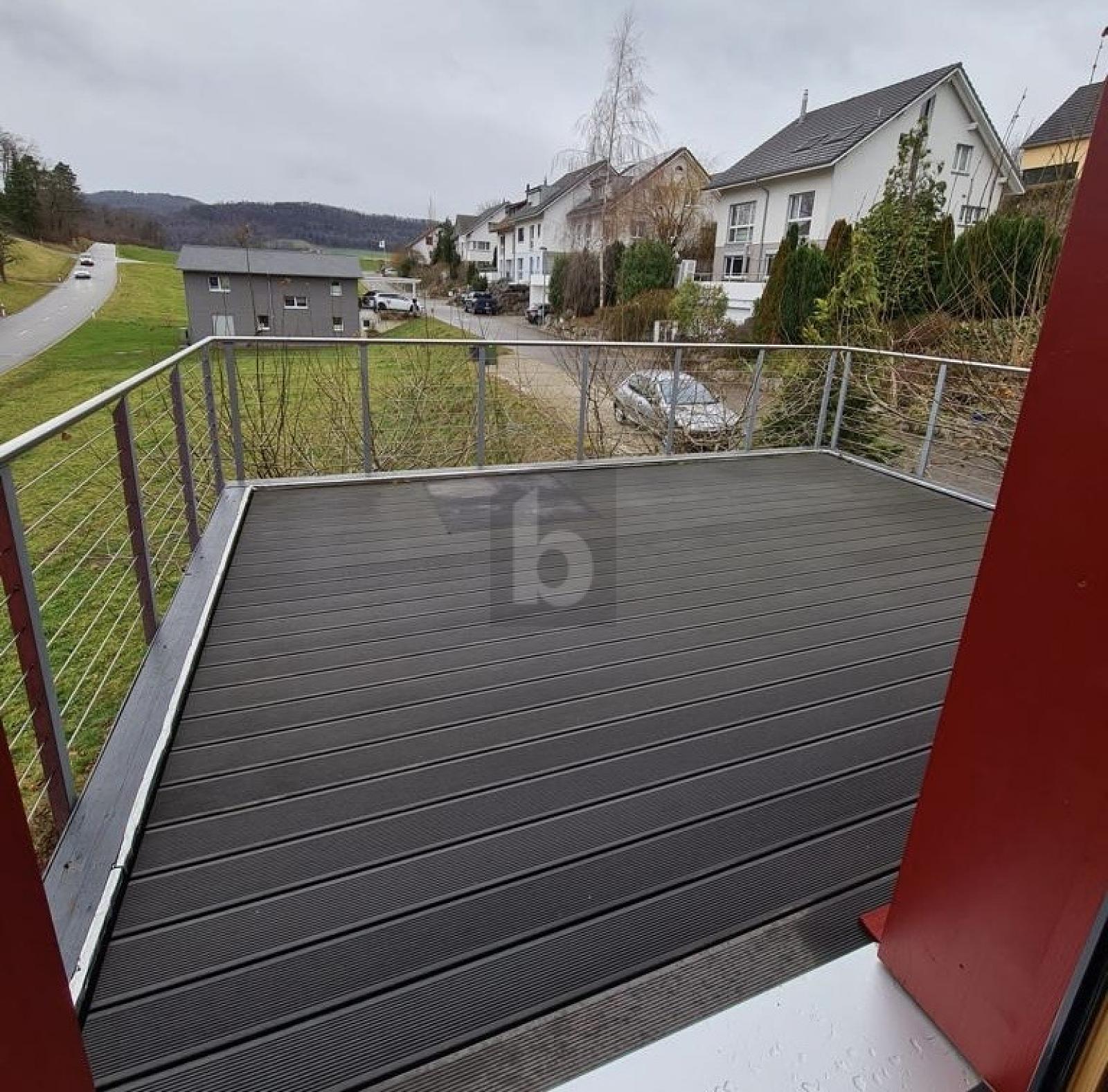 HOHE RÄUME MIT SONNIGER TERRASSE! - 1