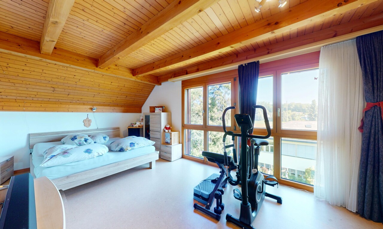 Freistehendes Einfamilienhaus mit viel Platz und Charme - 7