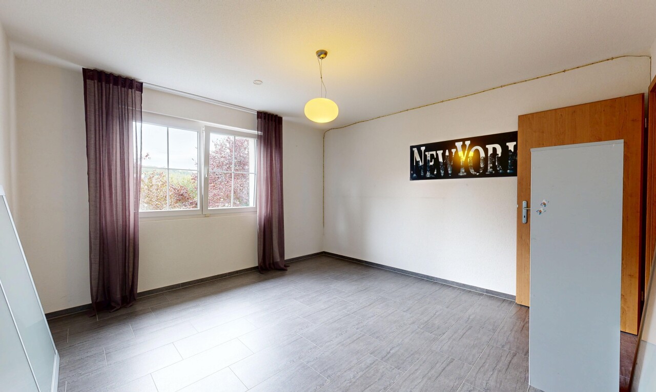 Gepflegtes Doppeleinfamilienhaus an familienfreundlicher Lage - 8