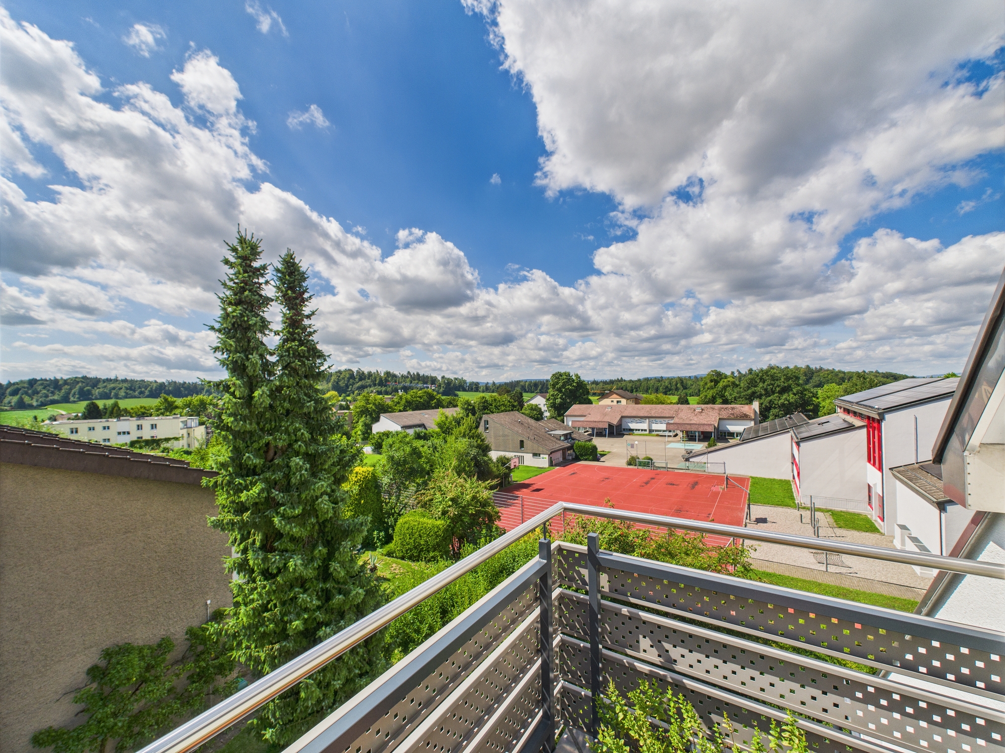 Penthouse duplex attic with gallery, sauna, free cooling and fireplace - 4