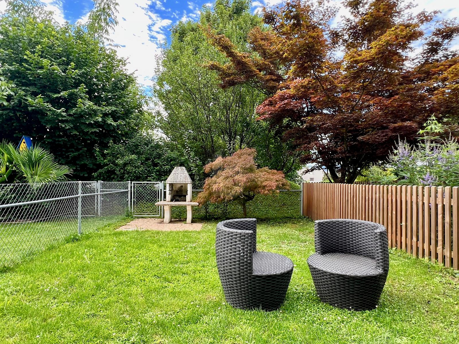 HELLE, KINDERFREUNDLICHE LAGE MIT GARTEN - 4